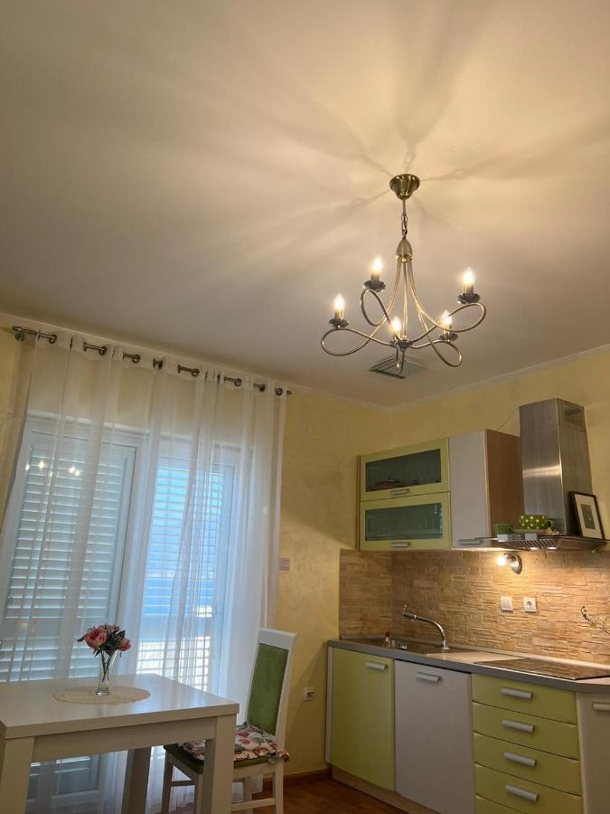 Villa Mare Apartments Tivat Luaran gambar